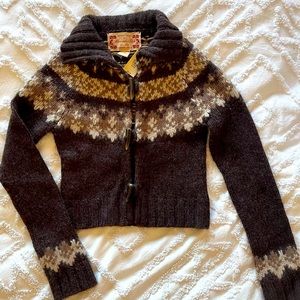 NWT Abercrombie wool sweater